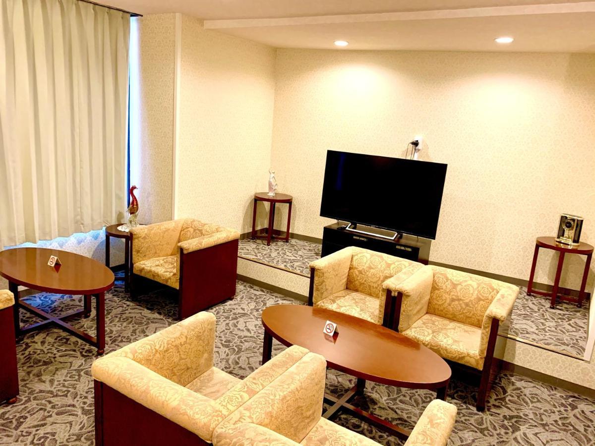 Hotel Kikuei Namba Осака Екстериор снимка